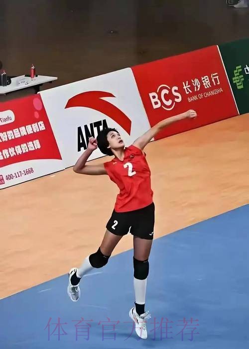 天津女排 一“马”当先